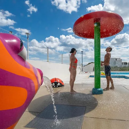 Goelia Les Carrats ホリデーパーク ルカート