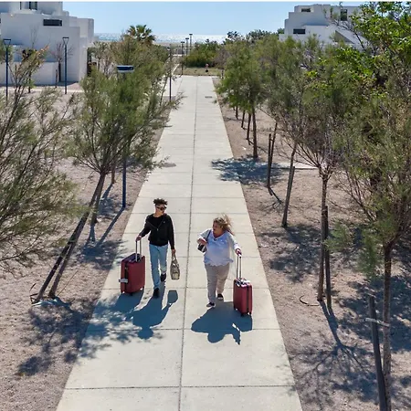 Goelia Les Carrats ホリデーパーク 3*